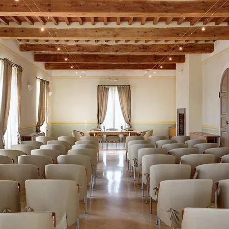 Фермерский дом Relais Grazianella *