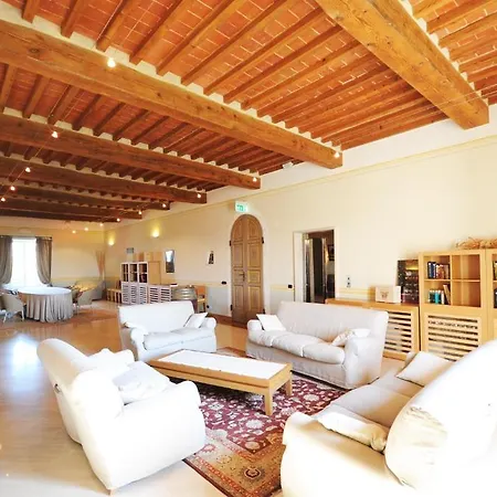 Relais Grazianella Фермерский дом Аквавива